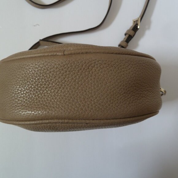 2018 MK MIchael Kors Pebble Leather Canteen Cross Body Truffle NO FRINGE DANGLE - Picture 6 of 11